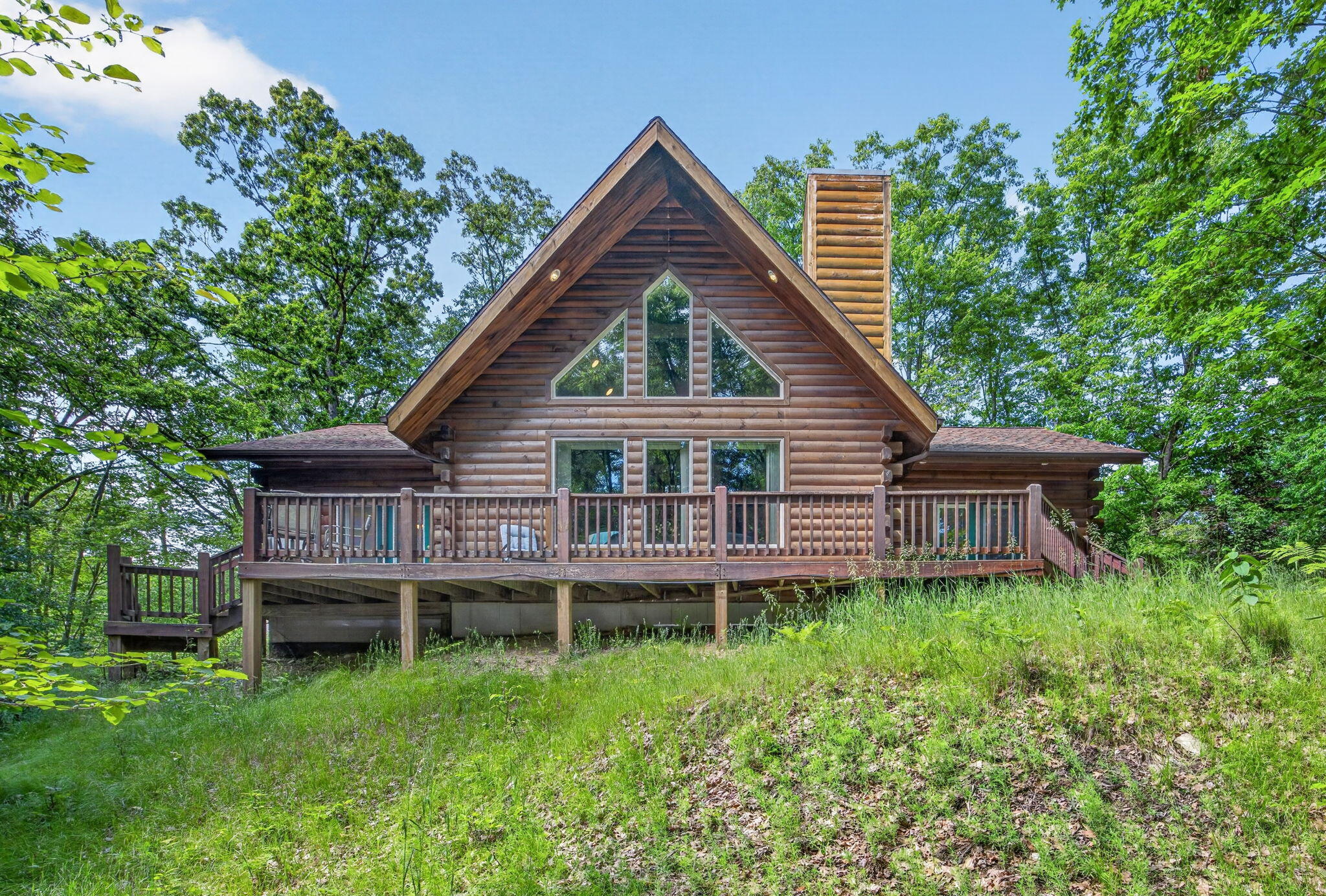 10231 Mountain View Trail