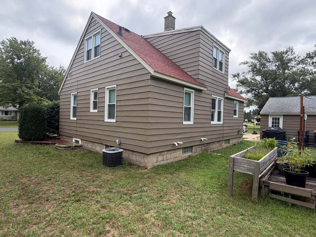 Photo of 744 Aster Avenue, Holland, MI 49423 (MLS # 26041753)