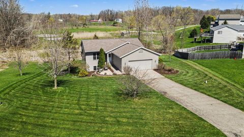 Photo of 2081 Winston View Drive NE, Cedar Springs, MI 49319 (MLS # 26017630)