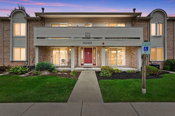 44417 SAVERY DR # 145, CANTON, MI 48187 - Image aa0f7b770cb16906dcaa282edc5fc927/801122908