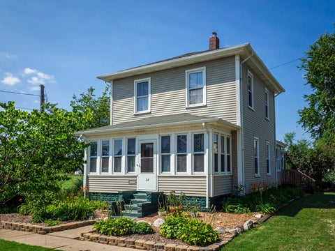 Photo for 24 W Linden Street W