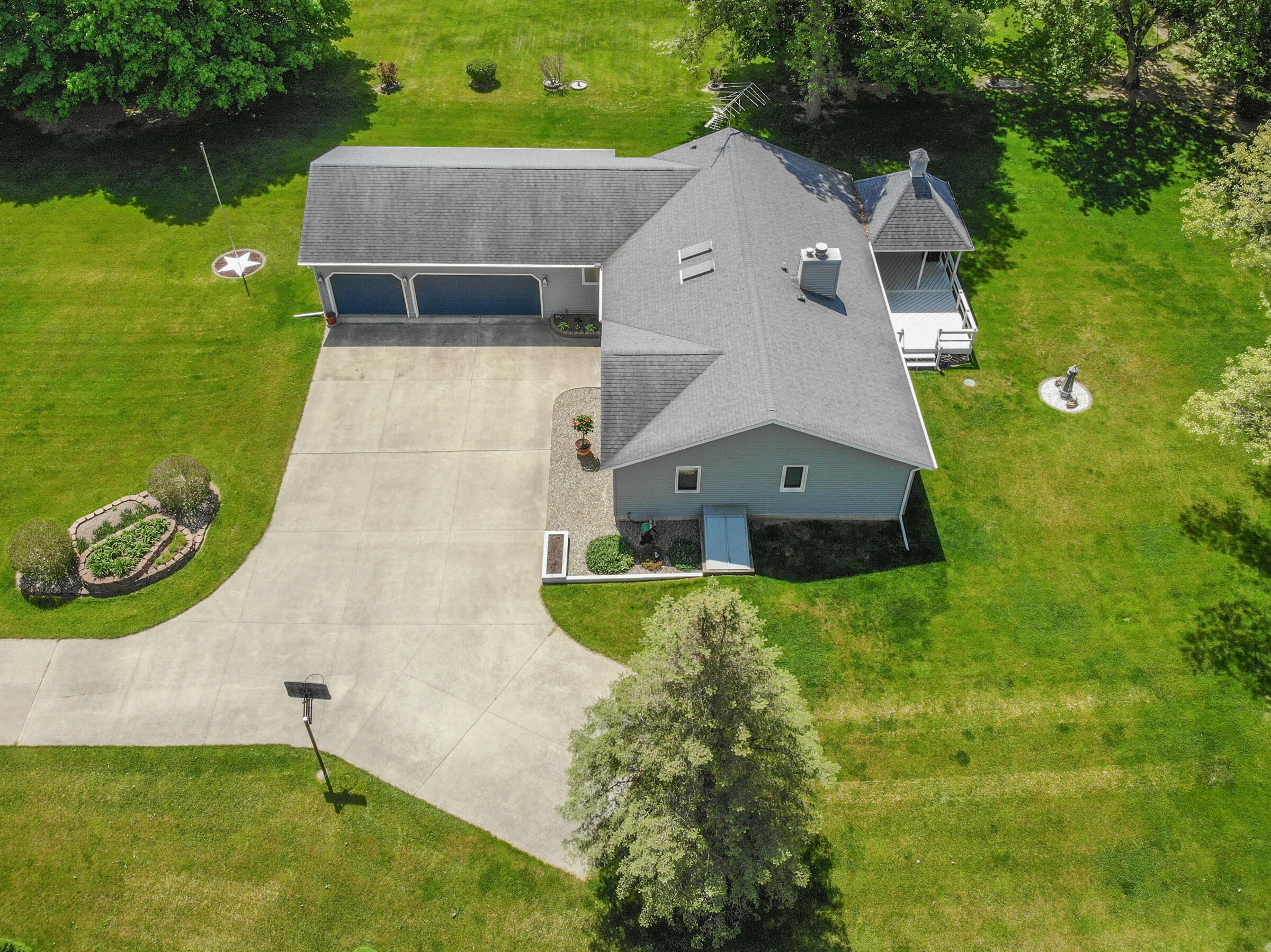 Photo 45 of 46 of 48740 County Road 652 house