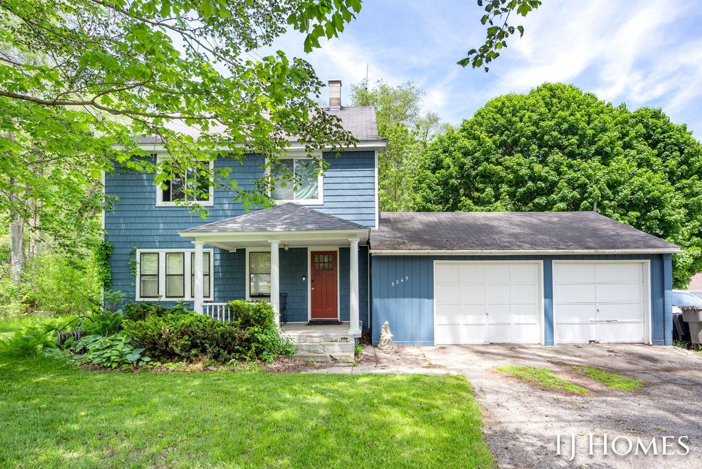Photo of 8245 45th Street SE, Ada, MI 49301 (MLS # 26025389)