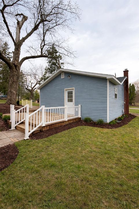 Photo of 128 Marion Street, Hillsdale, MI 49242 (MLS # 26013700)