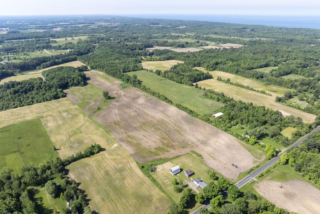 Photo of 6690 116th Avenue, Fennville, MI 49408 (MLS # 24028204)