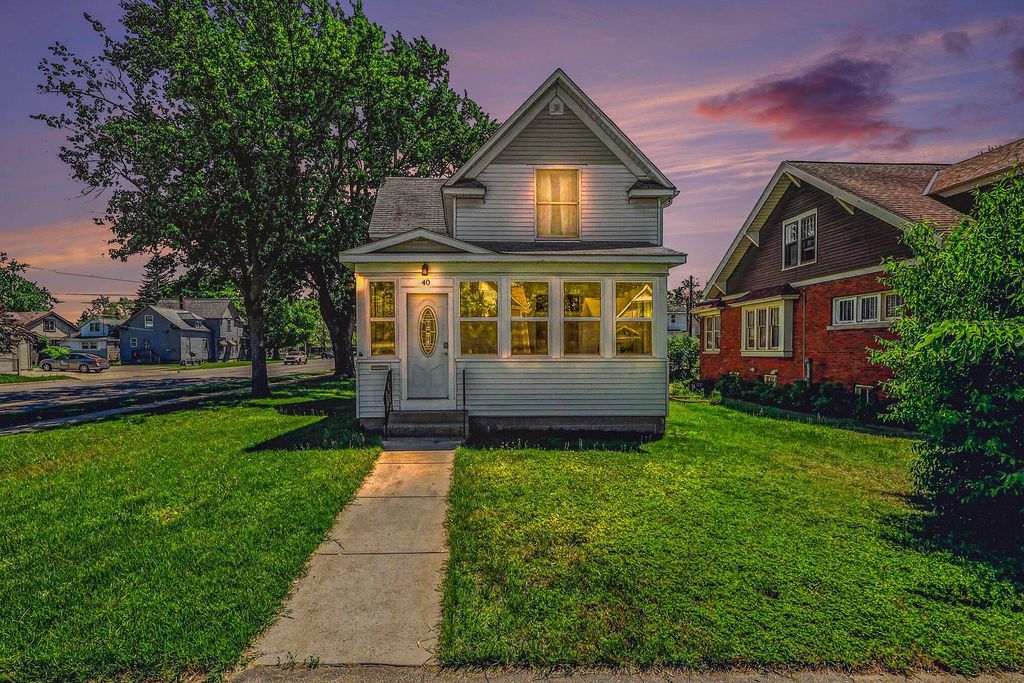 Photo of 40 W 18th Street, Holland, MI 49423 (MLS # 26024121)