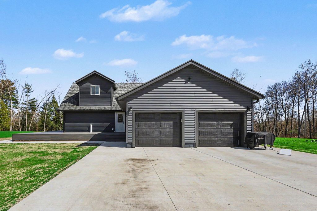 Photo of 3233 Becker Road, Muskegon, MI 49445 (MLS # 26016675)