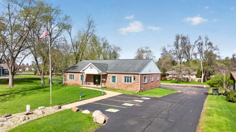 Photo of 2600 Spring Arbor Road, Jackson, MI 49203 (MLS # 26016833)