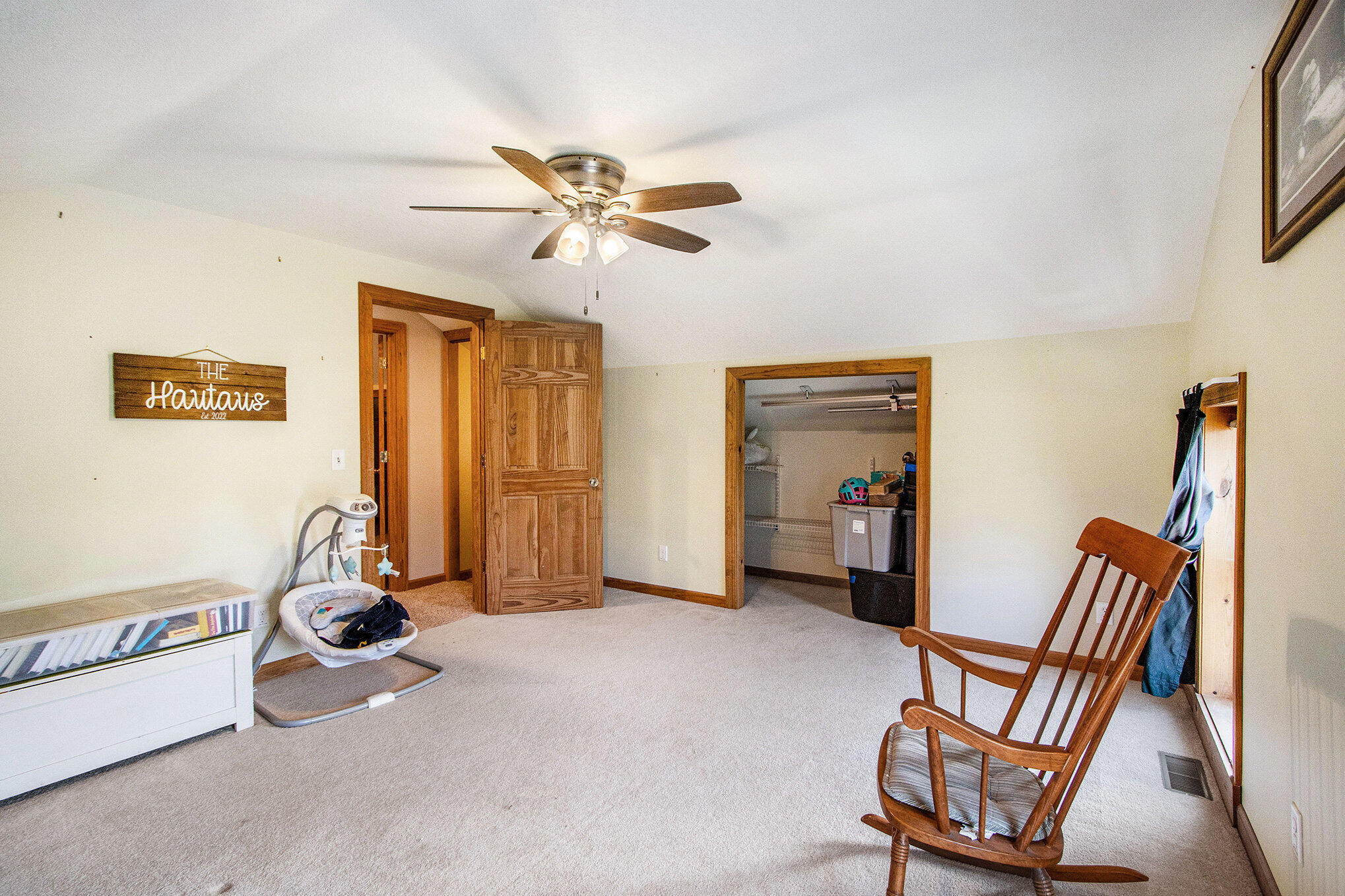 Marshall, Michigan 49068, United States, 3 Bedrooms Bedrooms, ,3 BathroomsBathrooms,Residential,Pending,105518