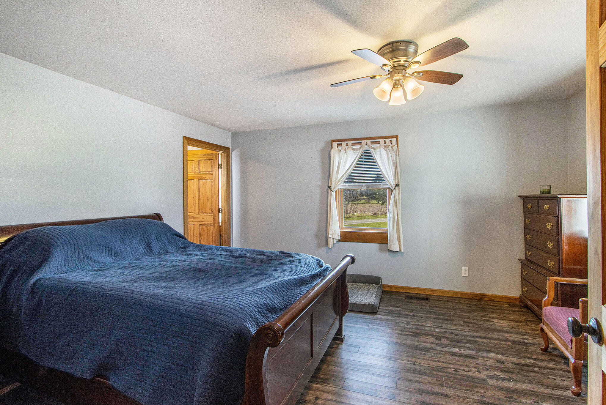 Marshall, Michigan 49068, United States, 3 Bedrooms Bedrooms, ,3 BathroomsBathrooms,Residential,Pending,105518