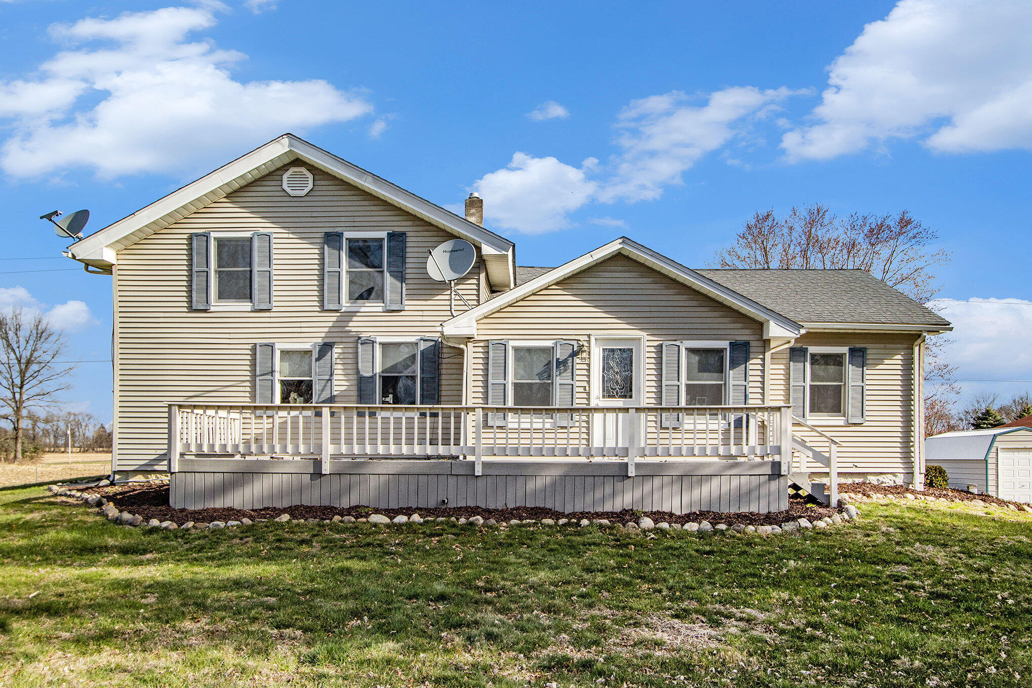 Marshall, Michigan 49068, United States, 3 Bedrooms Bedrooms, ,3 BathroomsBathrooms,Residential,Pending,105518