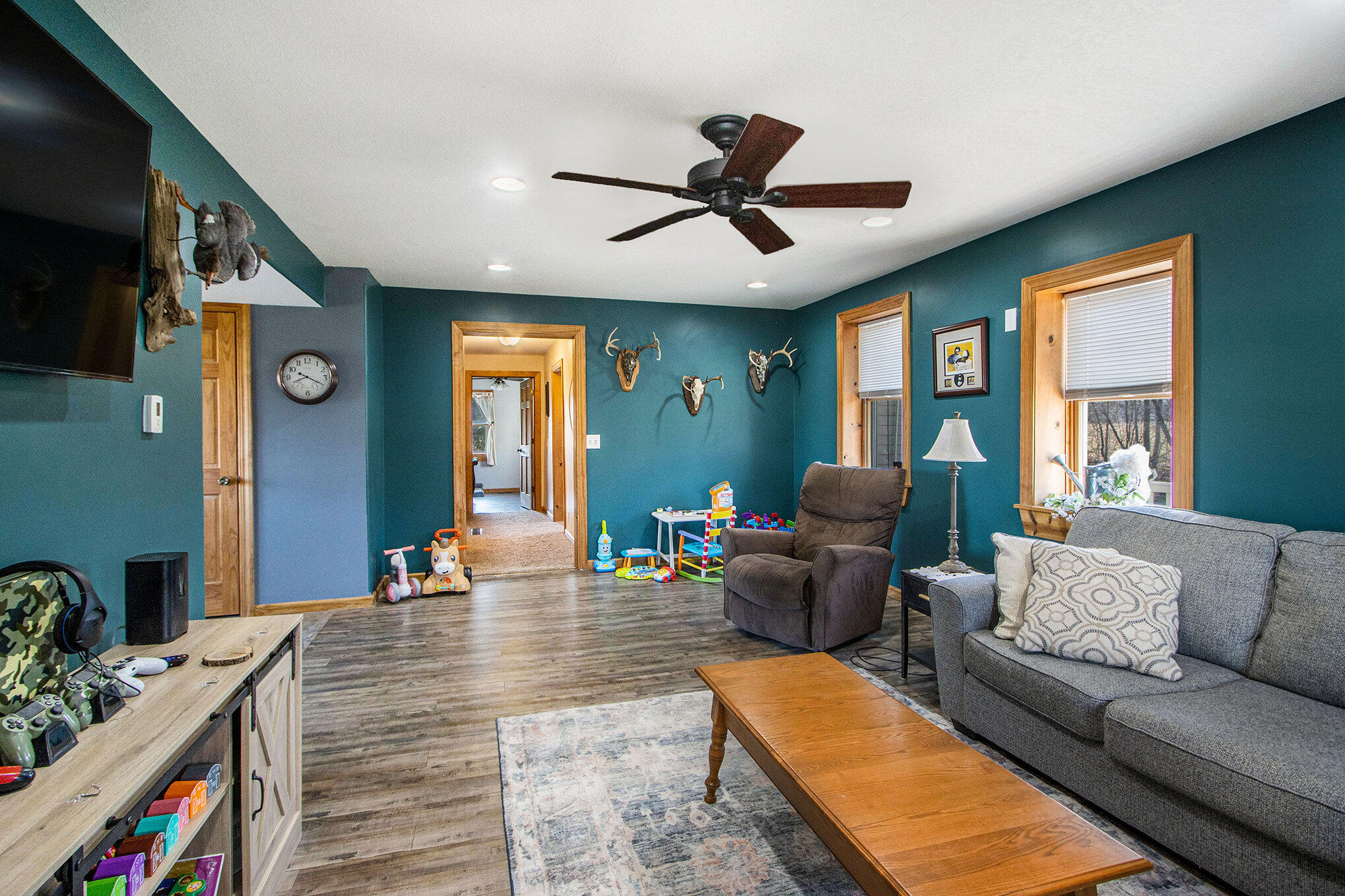 Marshall, Michigan 49068, United States, 3 Bedrooms Bedrooms, ,3 BathroomsBathrooms,Residential,Pending,105518