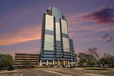 Photo of 335 Bridge Street NW #1900, Grand Rapids, MI 49504 (MLS # 26016825)