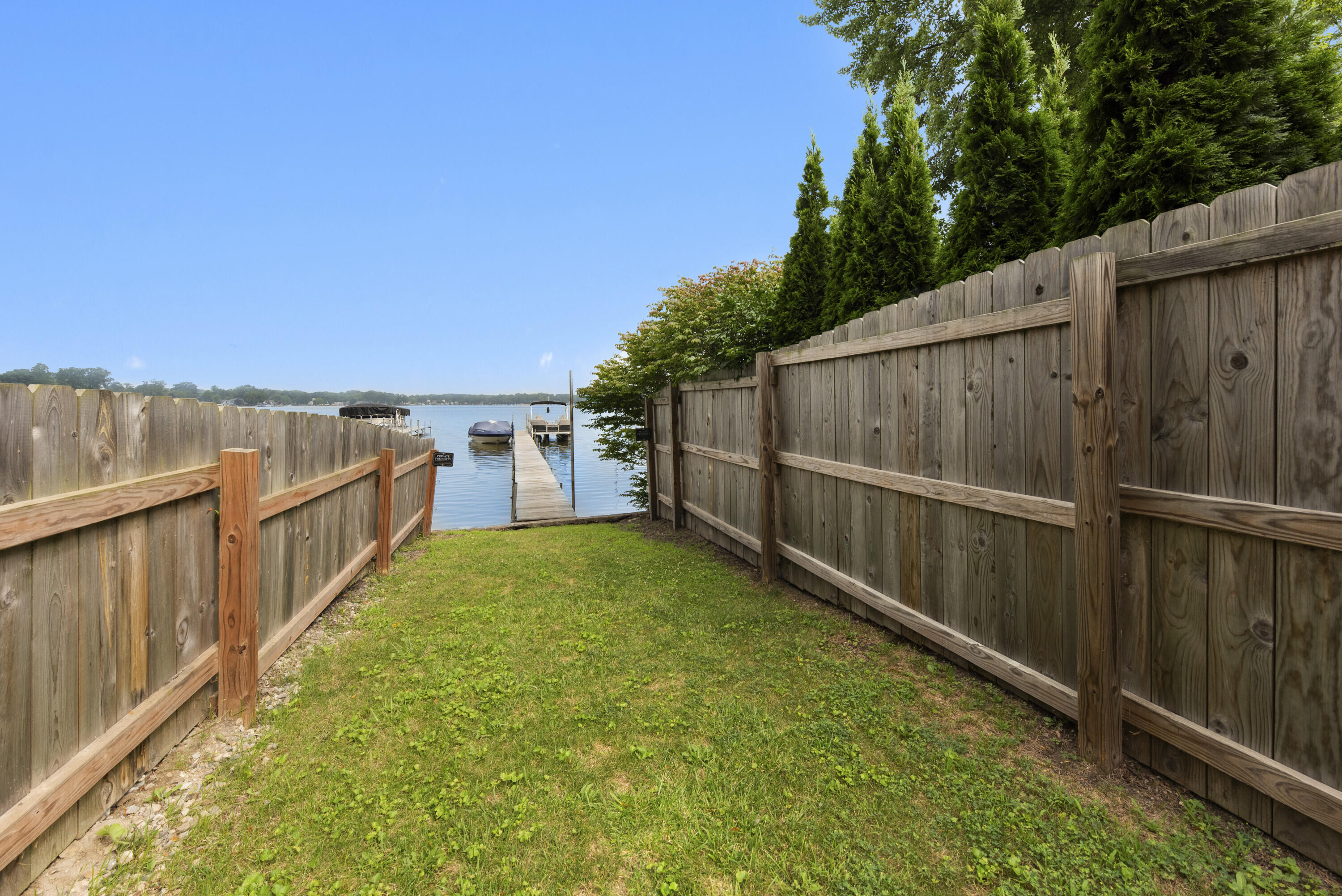 Howell, Michigan 48843, United States, 3 Bedrooms Bedrooms, ,3 BathroomsBathrooms,Residential,Active,189708