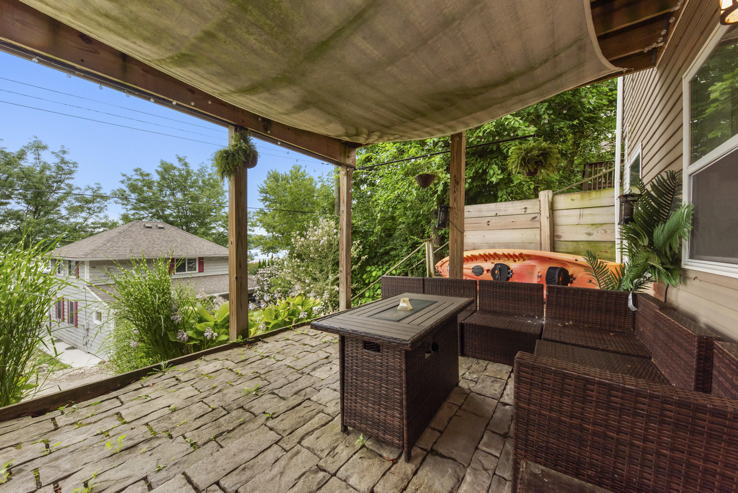 Howell, Michigan 48843, United States, 3 Bedrooms Bedrooms, ,3 BathroomsBathrooms,Residential,Active,189708