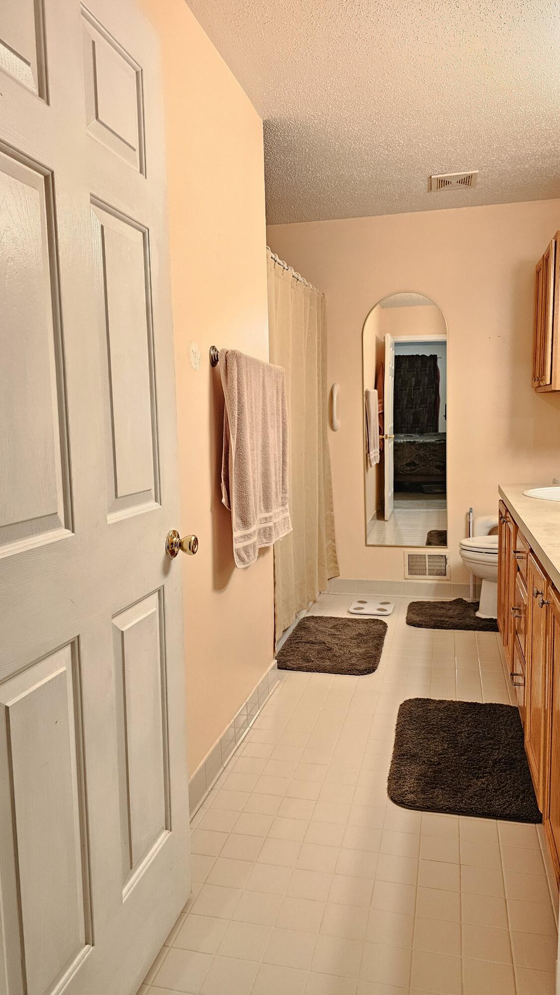 Westland, Michigan 48185, United States, 2 Bedrooms Bedrooms, ,3 BathroomsBathrooms,Residential,Active,171319