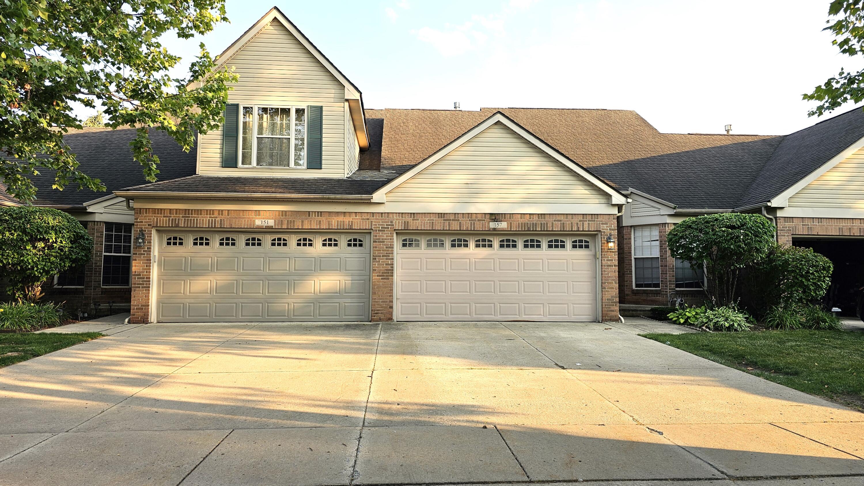 Westland, Michigan 48185, United States, 2 Bedrooms Bedrooms, ,3 BathroomsBathrooms,Residential,Active,171319