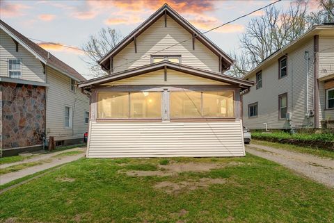 212 Goguac Street W, Battle Creek, MI 49015 - MLS#: 25018882