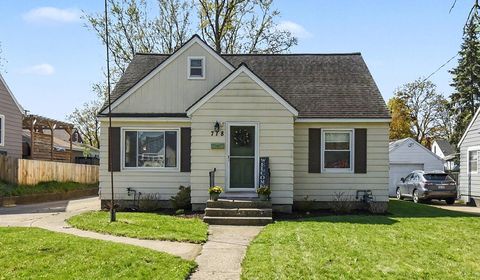 Photo of 718 Colrain Street SW, Wyoming, MI 49509 (MLS # 26017538)