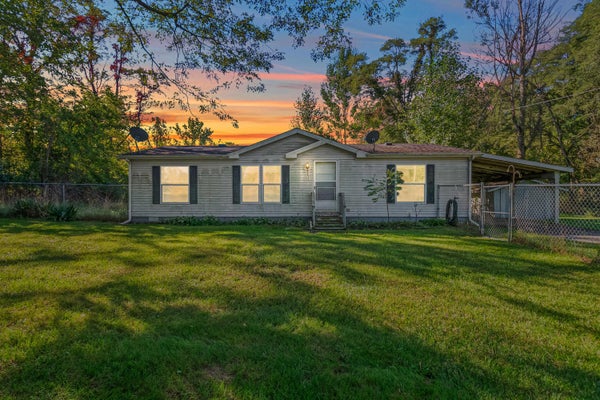 3931 W BACON RD, HILLSDALE, MI 49242 - Image ac5c857b9d3f68bcffd2eca5ab9aa70c/3291561739
