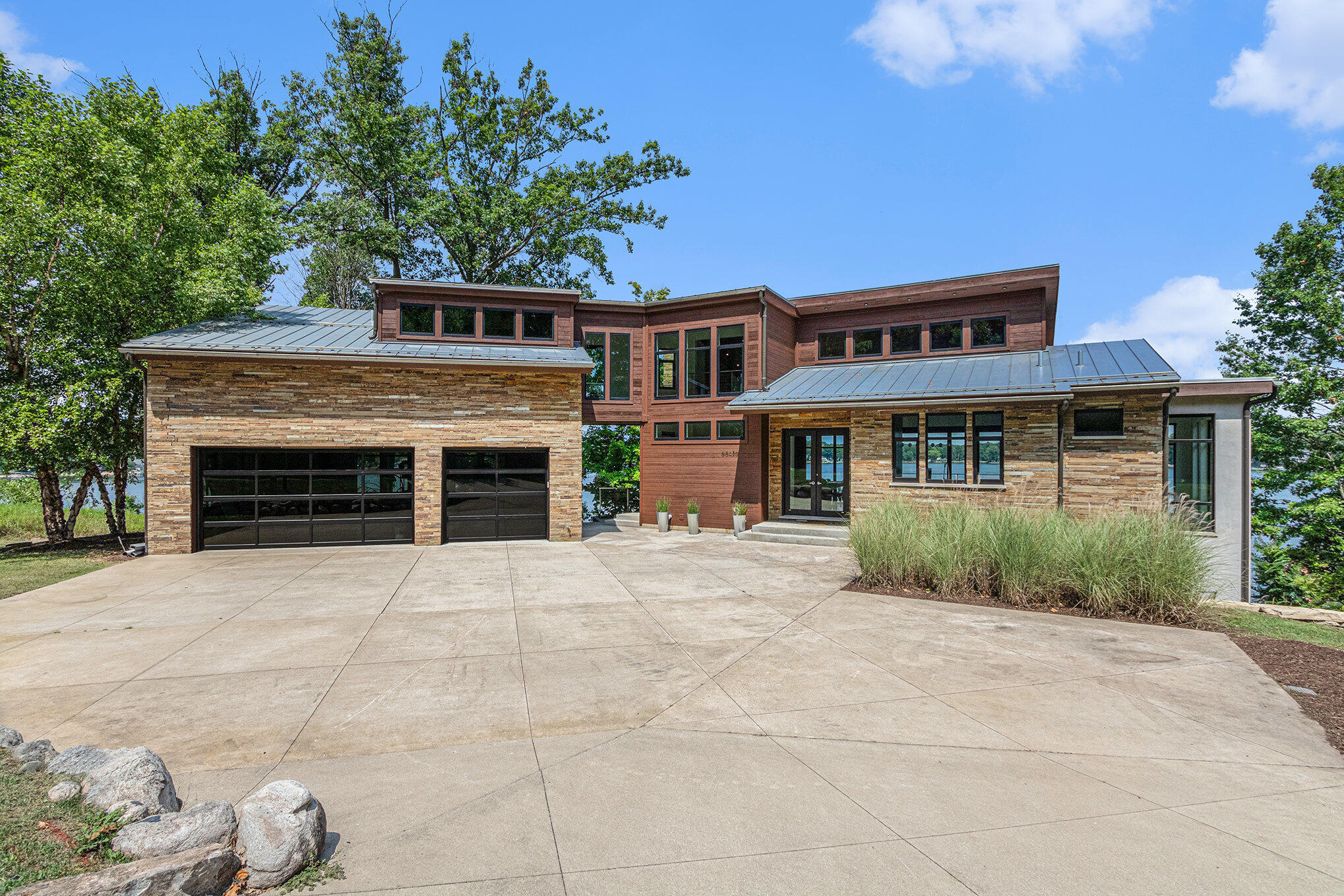 68448 Beechwood Drive