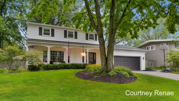 2726 HAMPSHIRE BLVD SE, GRAND RAPIDS, MI 49506 - Image ac73bf9fc2e5d679bb6638538d9afbfb/66804604