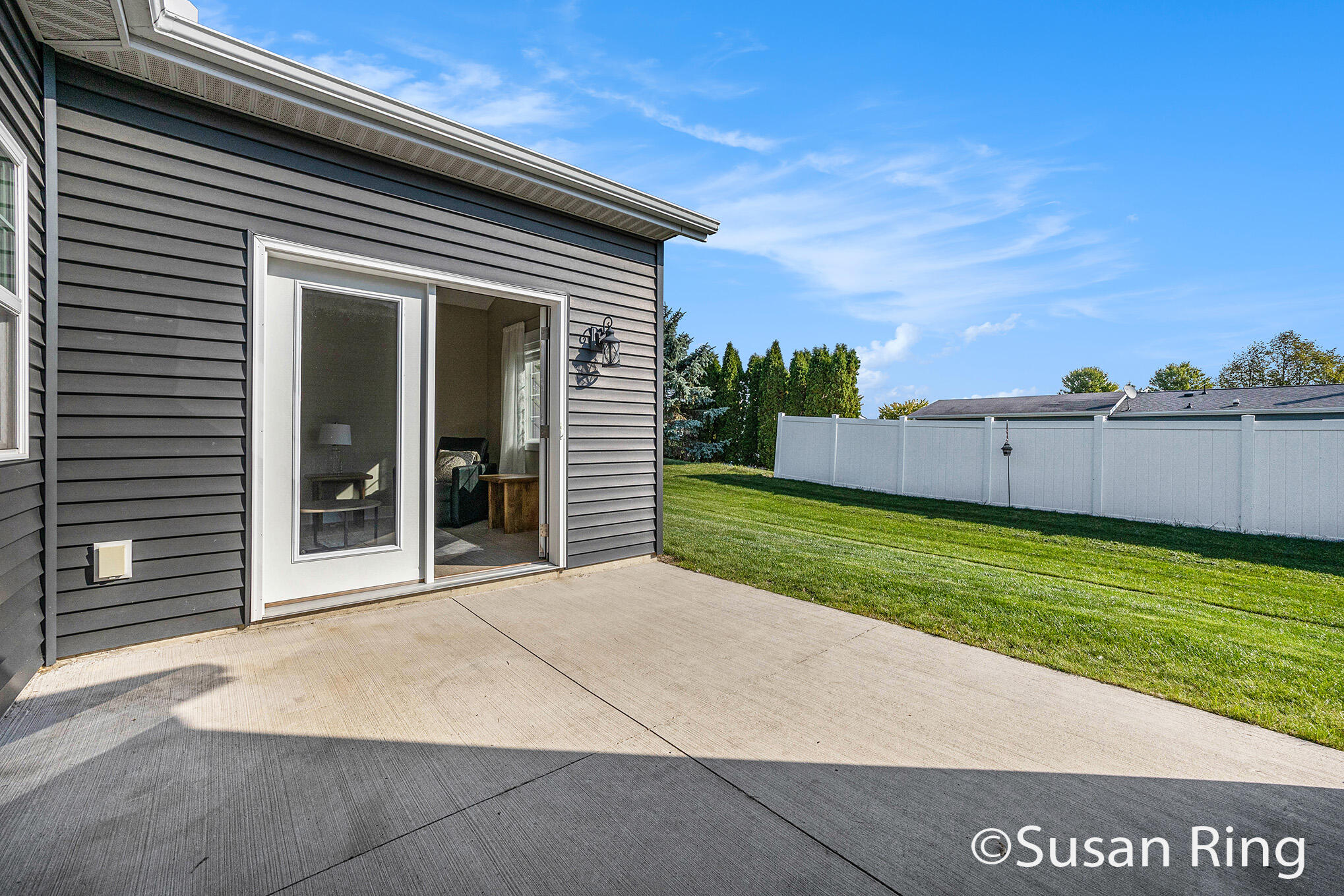 Caledonia, Michigan 49316, United States, 2 Bedrooms Bedrooms, ,2 BathroomsBathrooms,Residential,Active,225278