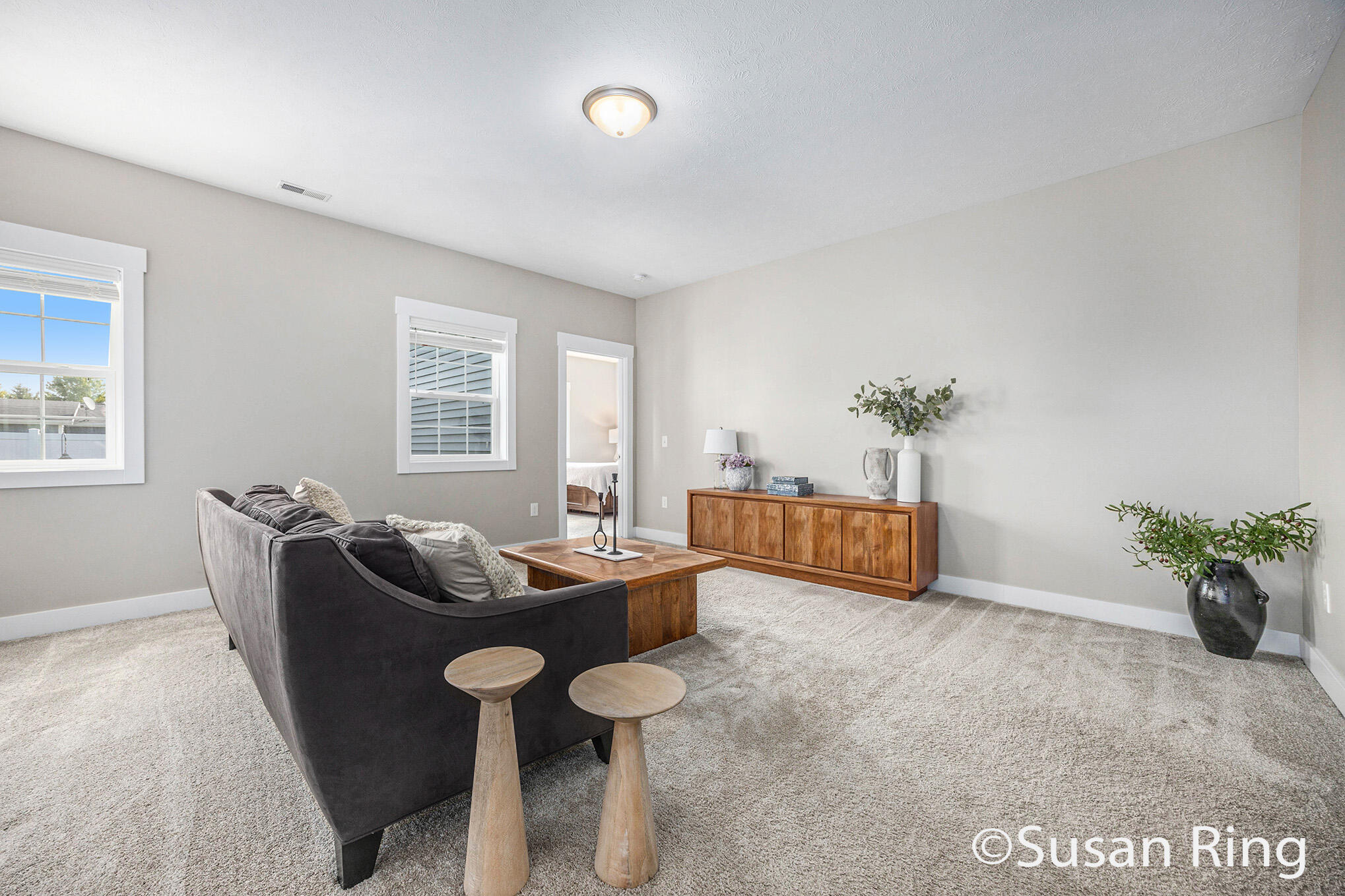 Caledonia, Michigan 49316, United States, 2 Bedrooms Bedrooms, ,2 BathroomsBathrooms,Residential,Active,225278