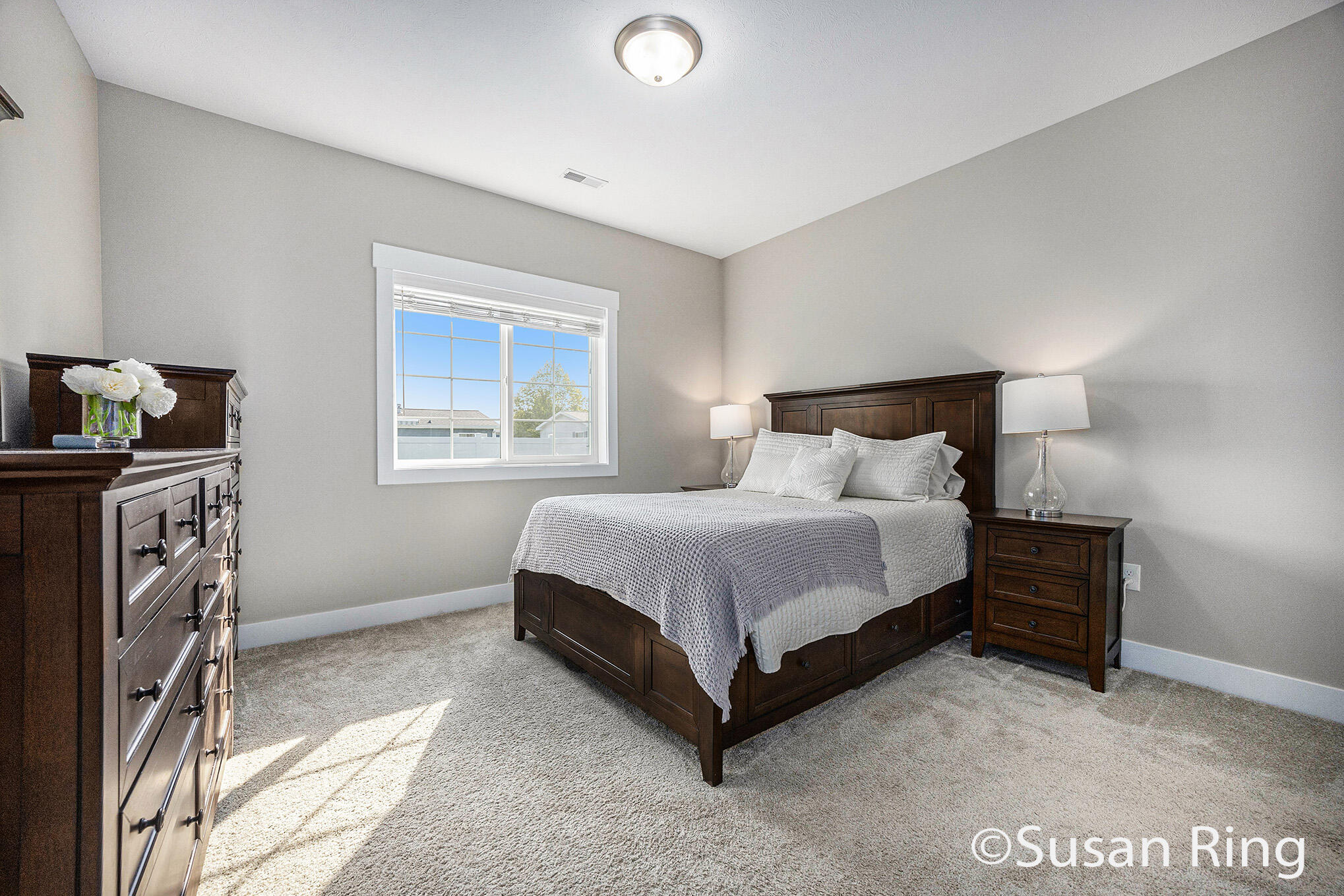 Caledonia, Michigan 49316, United States, 2 Bedrooms Bedrooms, ,2 BathroomsBathrooms,Residential,Active,225278