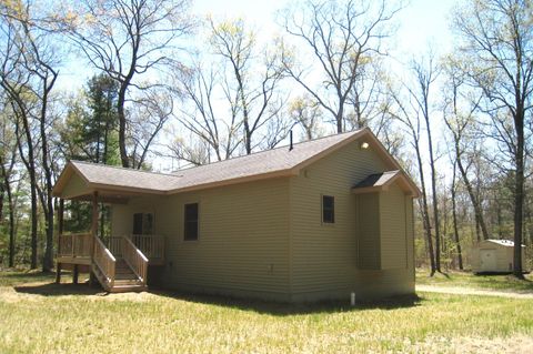 MLS: 25021365