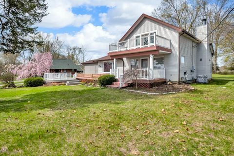 150 Hyde Road Clarklake MI 49234