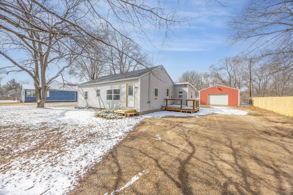 Photo of 739 Chandler Street, Muskegon, MI 49442 (MLS # 26010471)