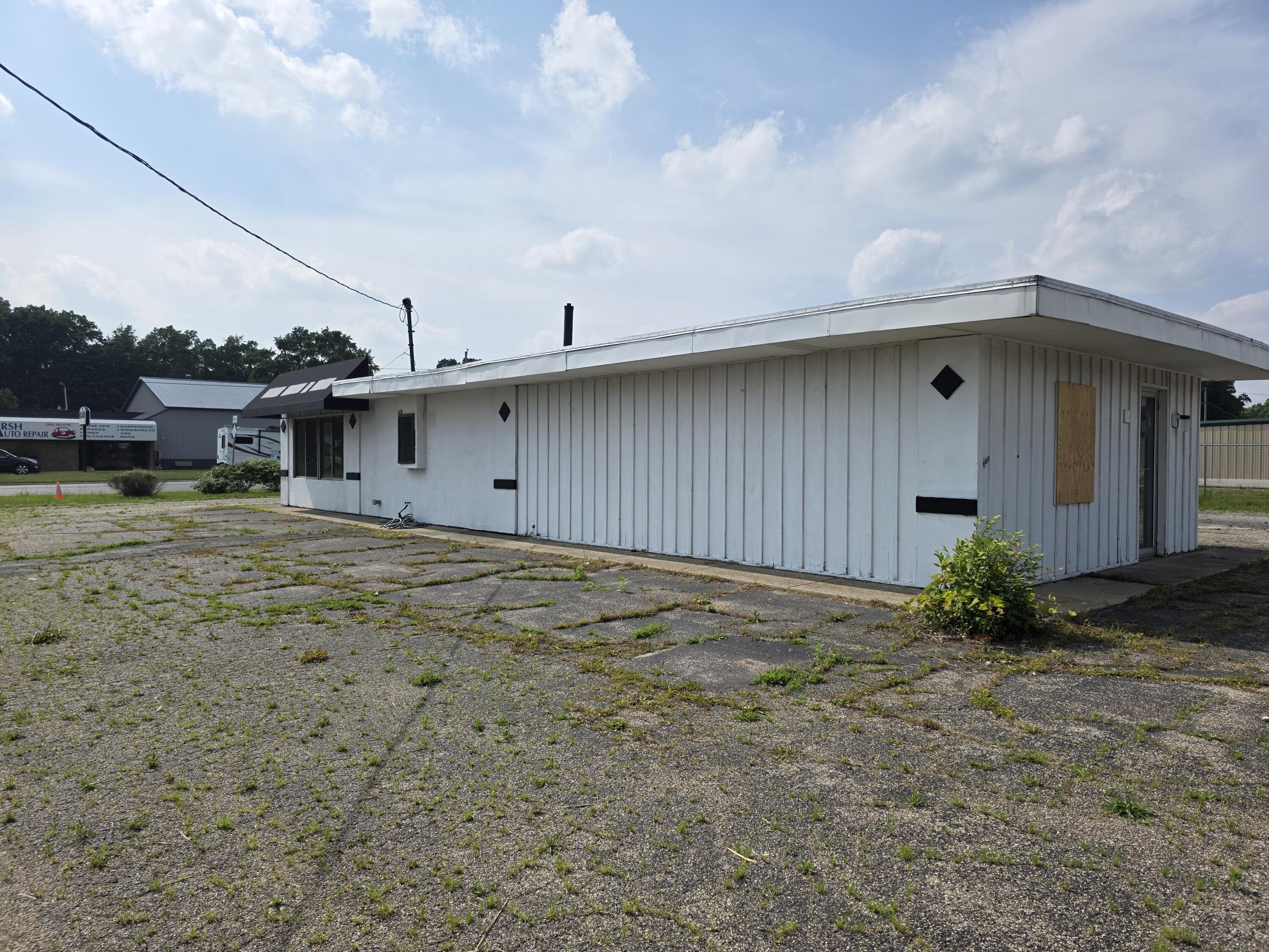 2645 S 11th Street