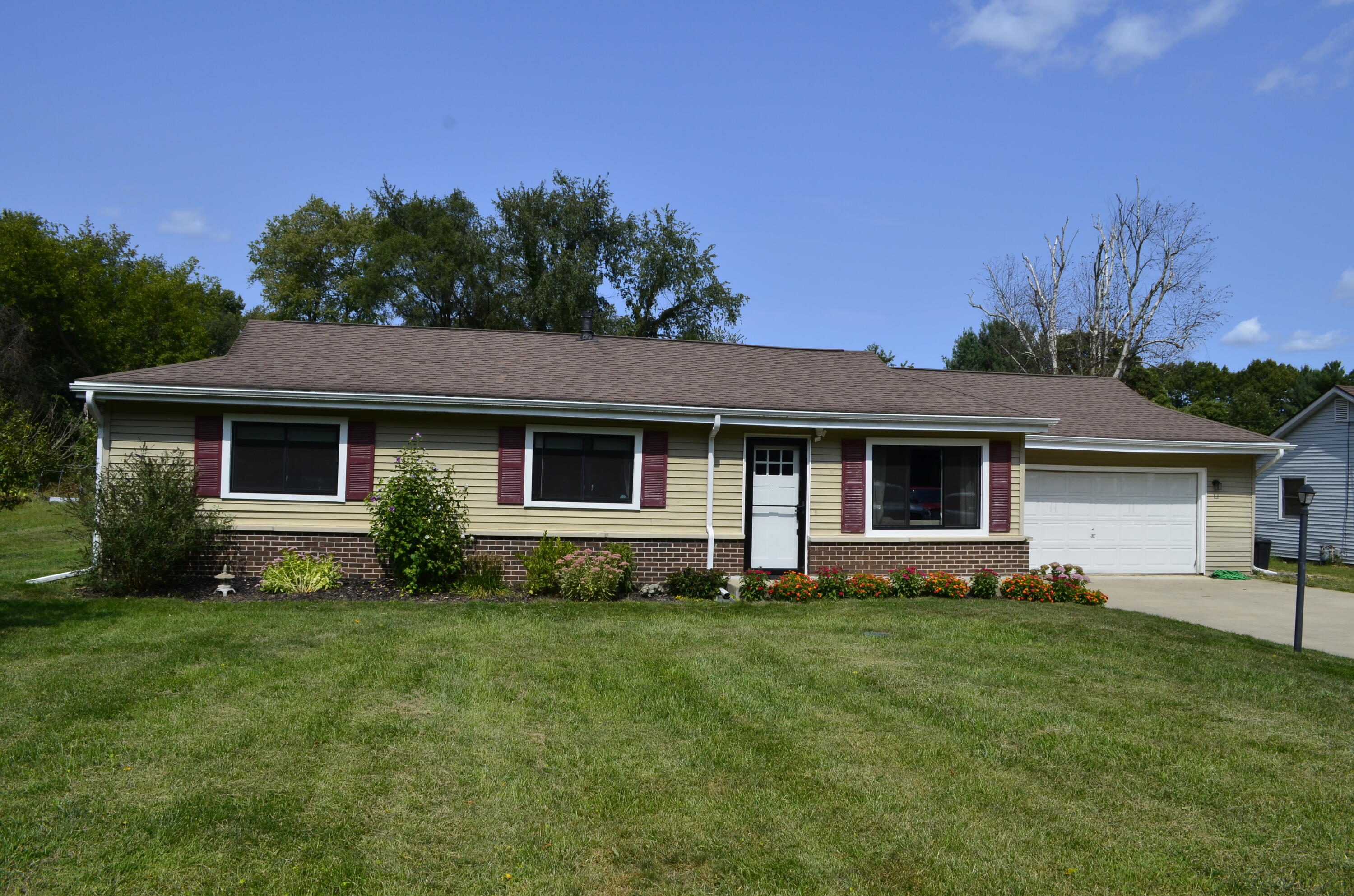 View Three Rivers, MI 49093 house