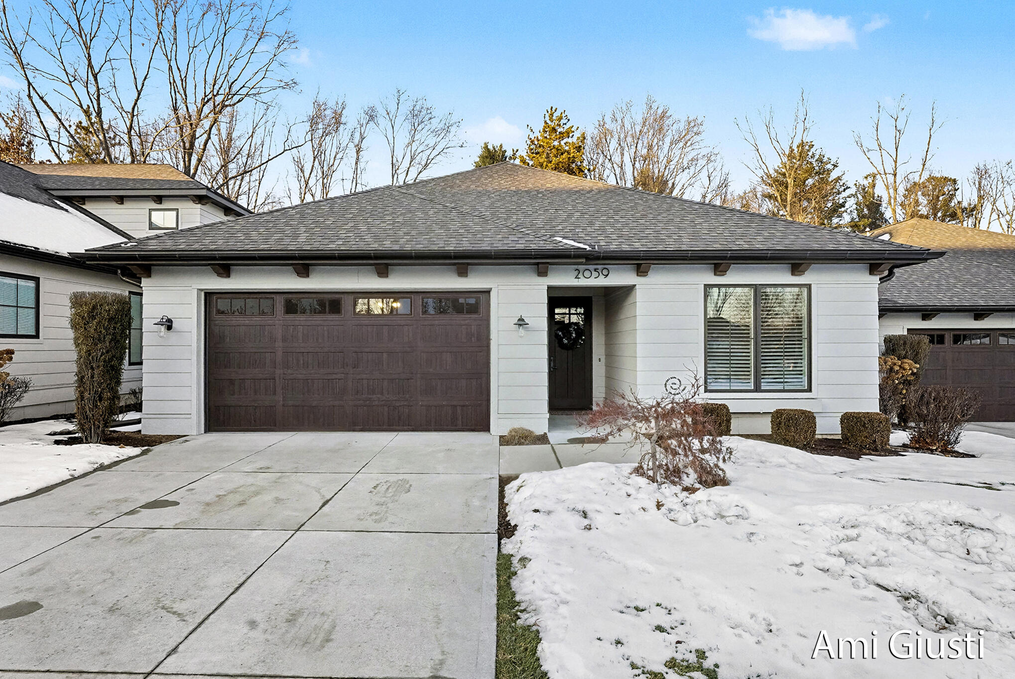 Holland, Michigan 49424, United States, 4 Bedrooms Bedrooms, ,3 BathroomsBathrooms,Residential,Active,257538