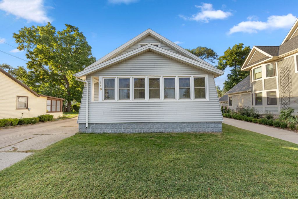Photo of 116 W 9th Street, Holland, MI 49423 (MLS # 25051930)