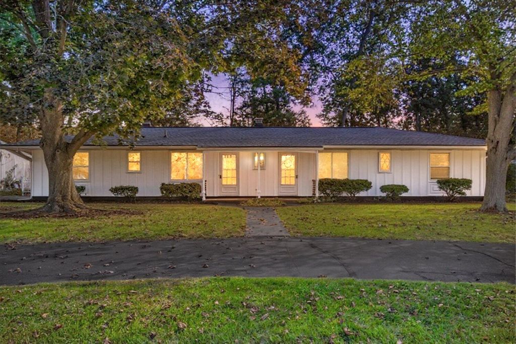 Photo of 7717-7721 Julie Drive Drive, Portage, MI 49024 (MLS # 25050861)