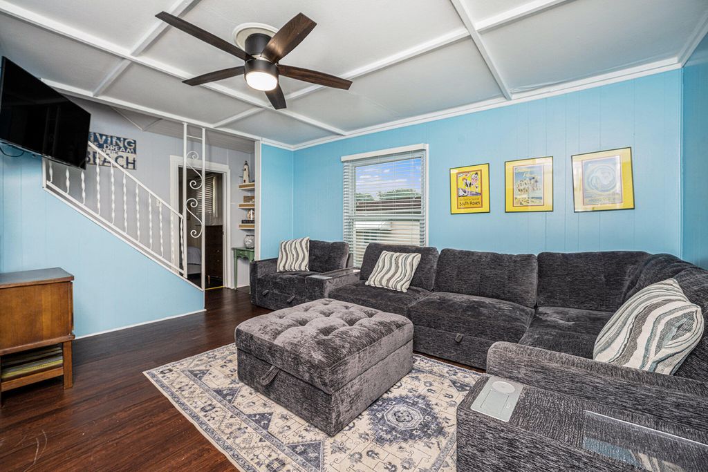 Photo of 211 Wells Street, South Haven, MI 49090 (MLS # 25056221)