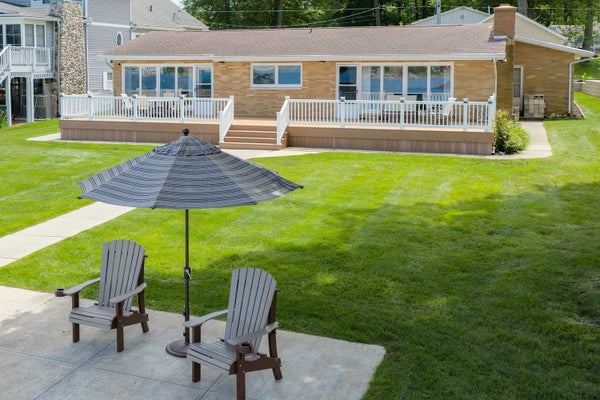 20518 DIAMOND SHORES DR, CASSOPOLIS, MI 49031 - Image aea239fb0cde33c6a2bcf8f4011bf2a4/283777516
