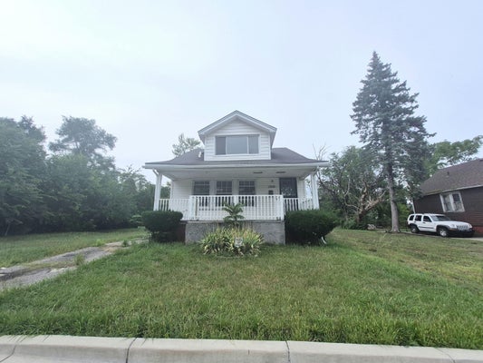 12061 WADE ST, DETROIT, MI 48213 - Image aecbef1eef2cbe8d7e746f9c0d4d3306/1352980769