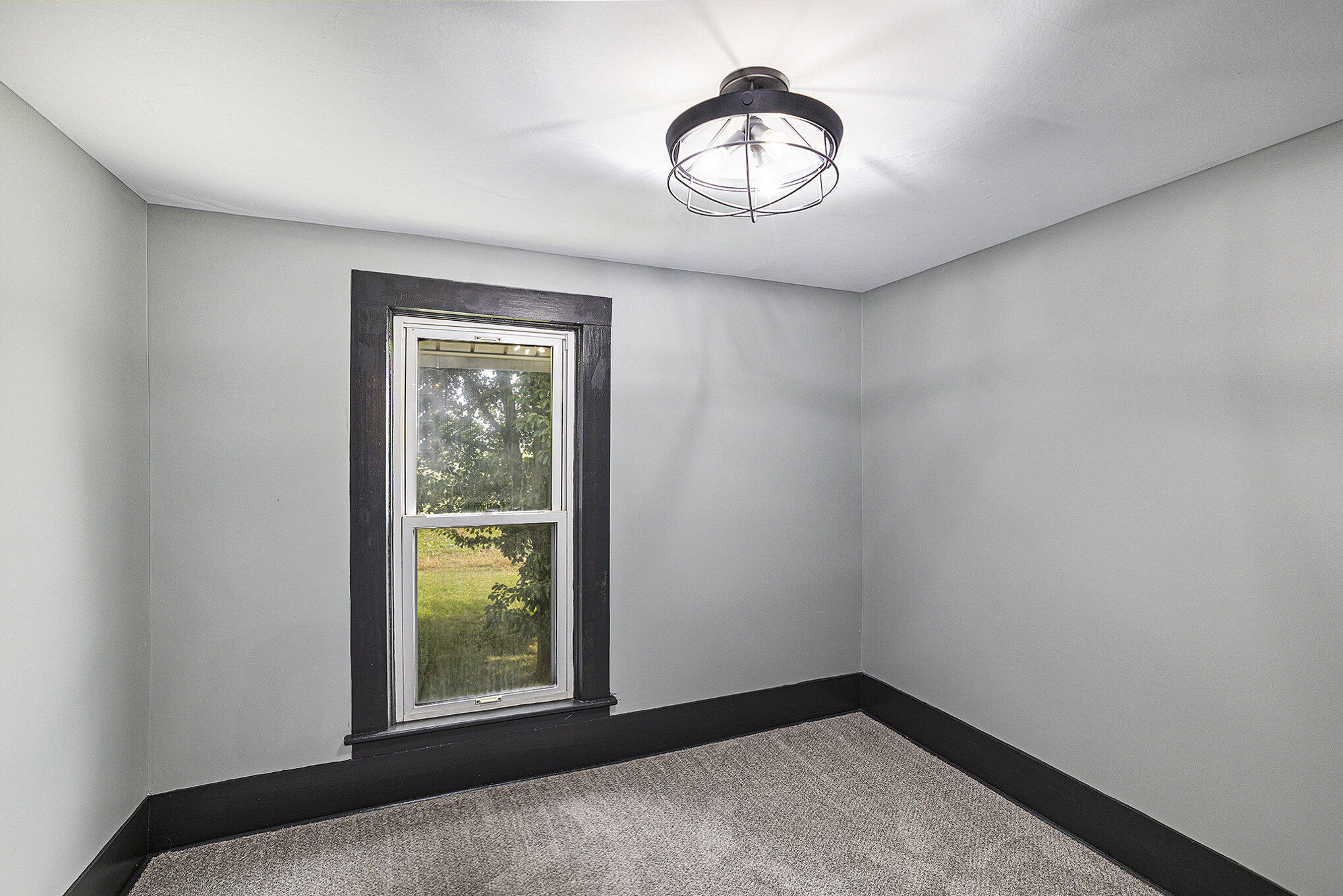 Quincy, Michigan 49082, United States, 3 Bedrooms Bedrooms, ,1 BathroomBathrooms,Residential,Active,164381