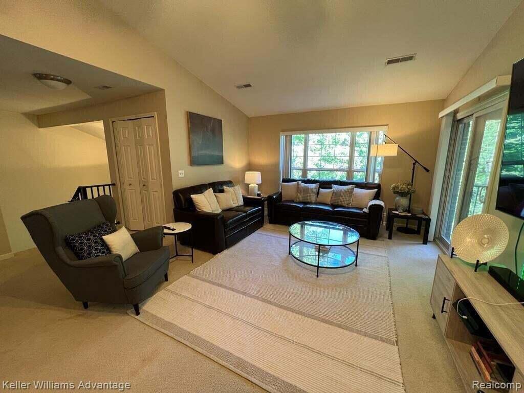 16002 Morningside