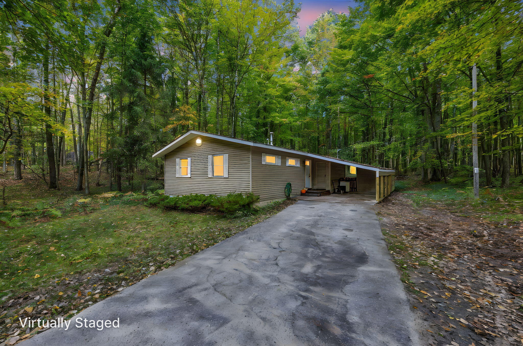 8128 Highland Trail