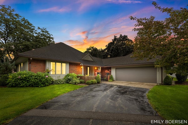 6245 HEATHMOOR CT SE, GRAND RAPIDS, MI 49546 - Image af92cd6673bbc3776f98de985ae78b68/292200702