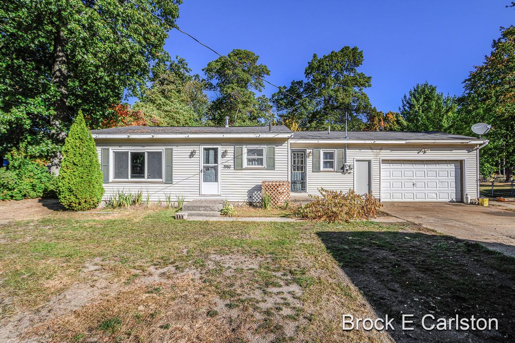 Photo of 1960 Nielwood Drive, Muskegon, MI 49445 (MLS # 25052119)