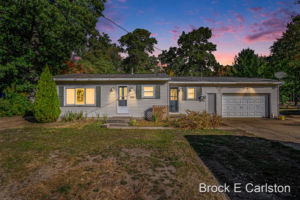 Photo of 1960 Nielwood Drive, Muskegon, MI 49445 (MLS # 25052119)