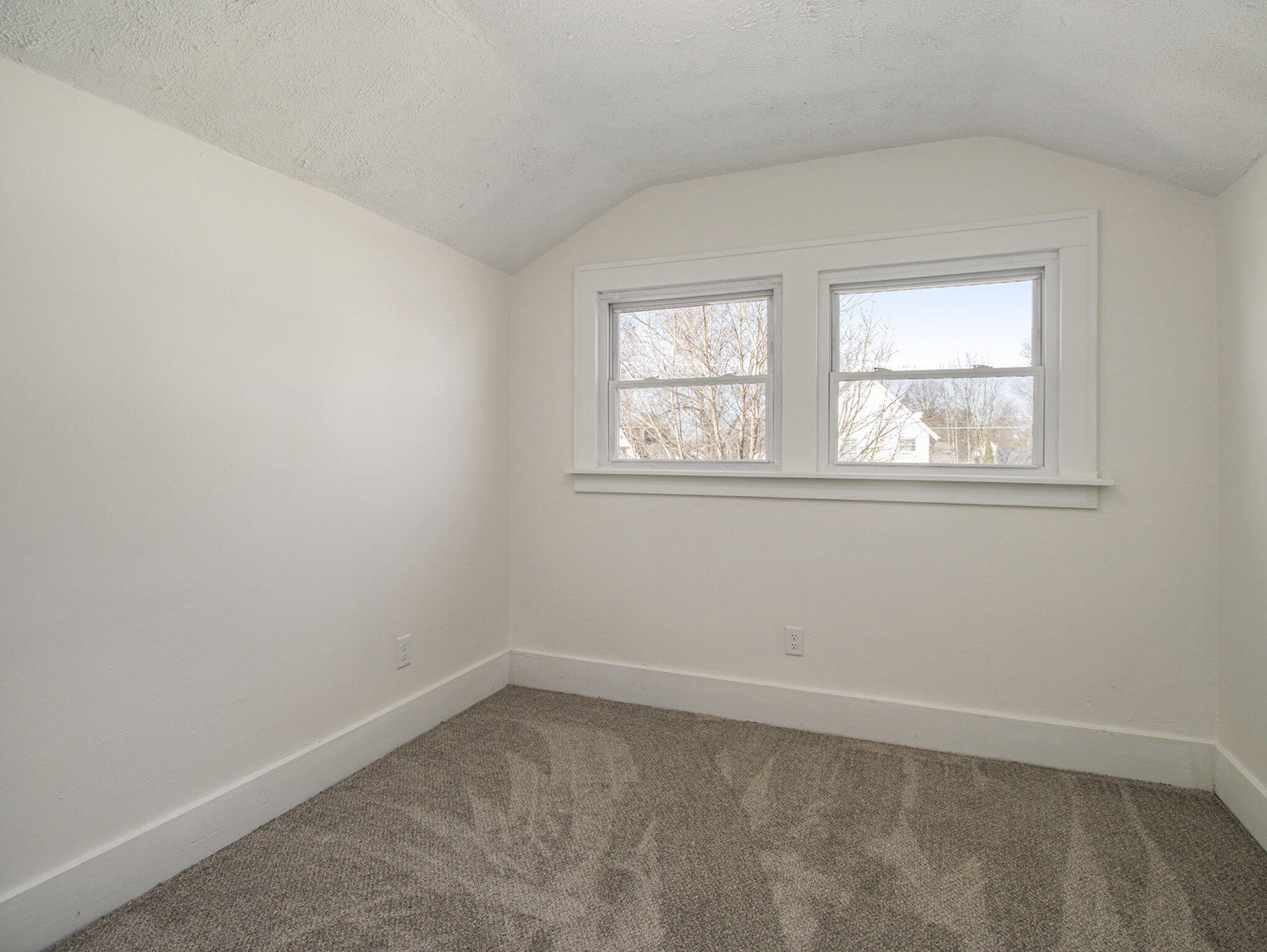 Sturgis, Michigan 49091, United States, 5 Bedrooms Bedrooms, ,1 BathroomBathrooms,Residential,Active,96643