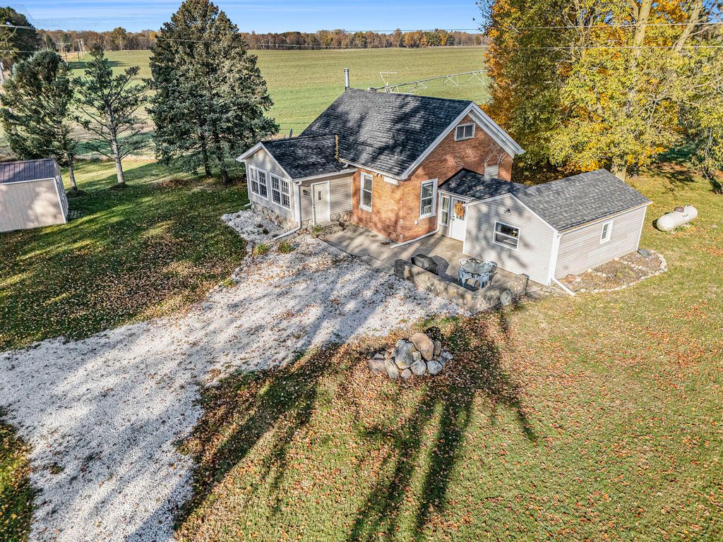 Photo of 332 W Gower Road, Union City, MI 49094 (MLS # 25056214)