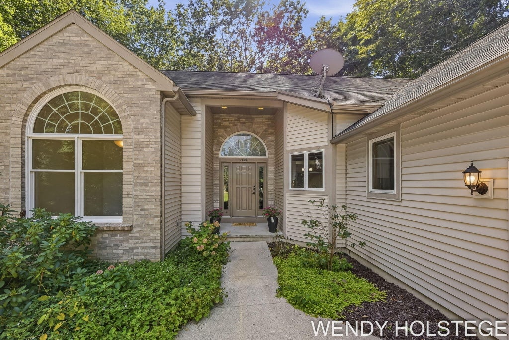 Photo of 2080 W 32nd Street, Holland, MI 49423 (MLS # 26050953)