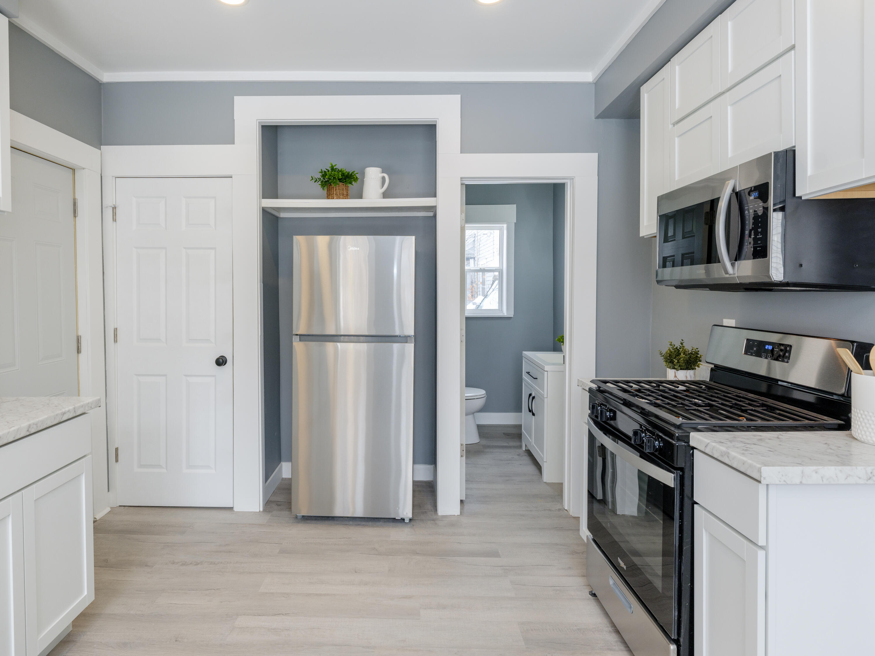 915 Hays Park Avenue